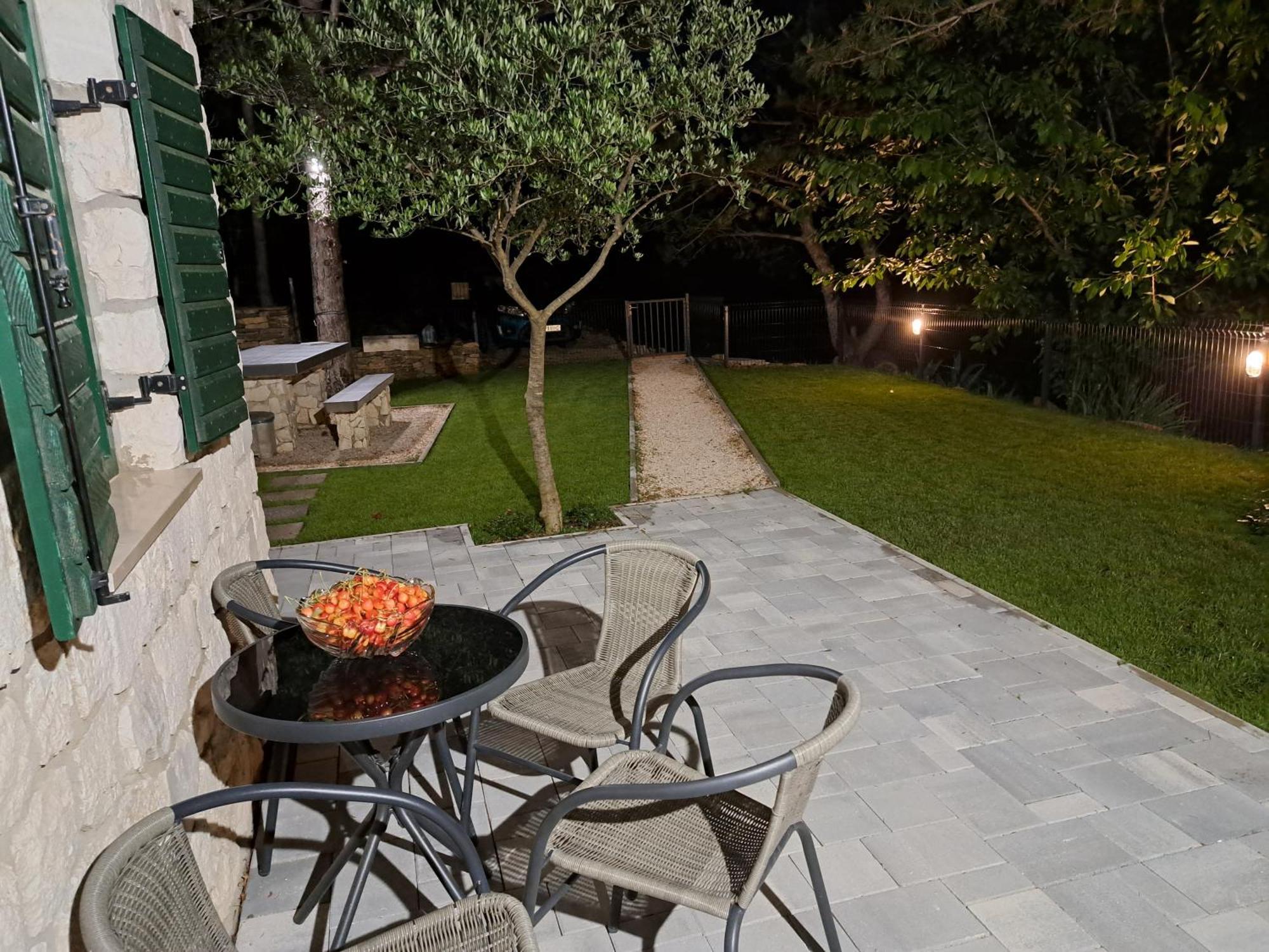 Normabella Holiday Home Tugare Zewnętrze zdjęcie